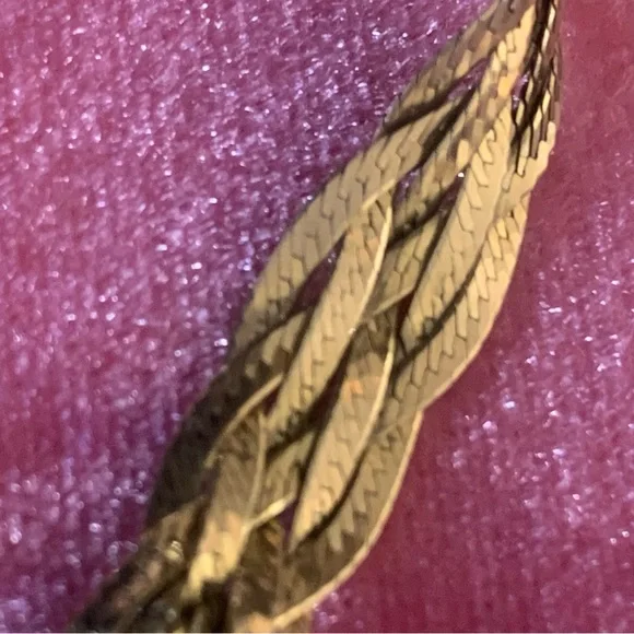 14 KG Italy Braided Bracelet Estate